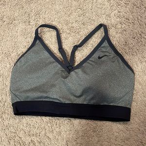 Nike Sports Bra (M) dry fit